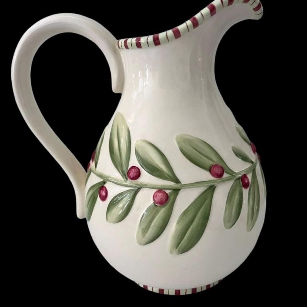 Fitz & Floyd "Sommer Hill Holiday" Raised Leaves & Berries 9¼" Pitcher